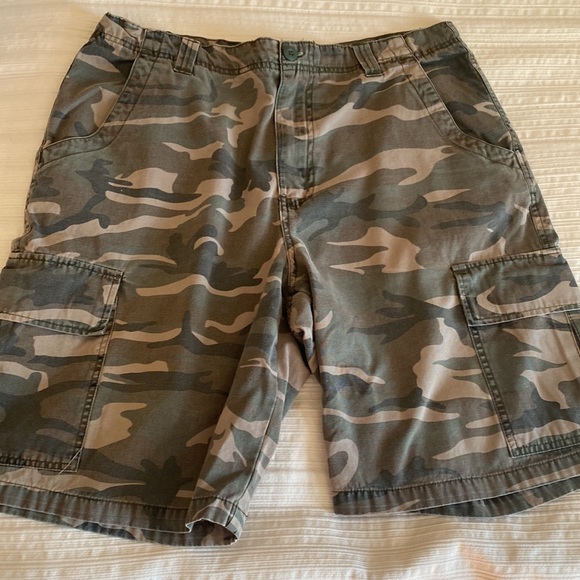 Bugle Boy Shorts Bugle Boy Camo Cargo Shorts Nwot Poshmark